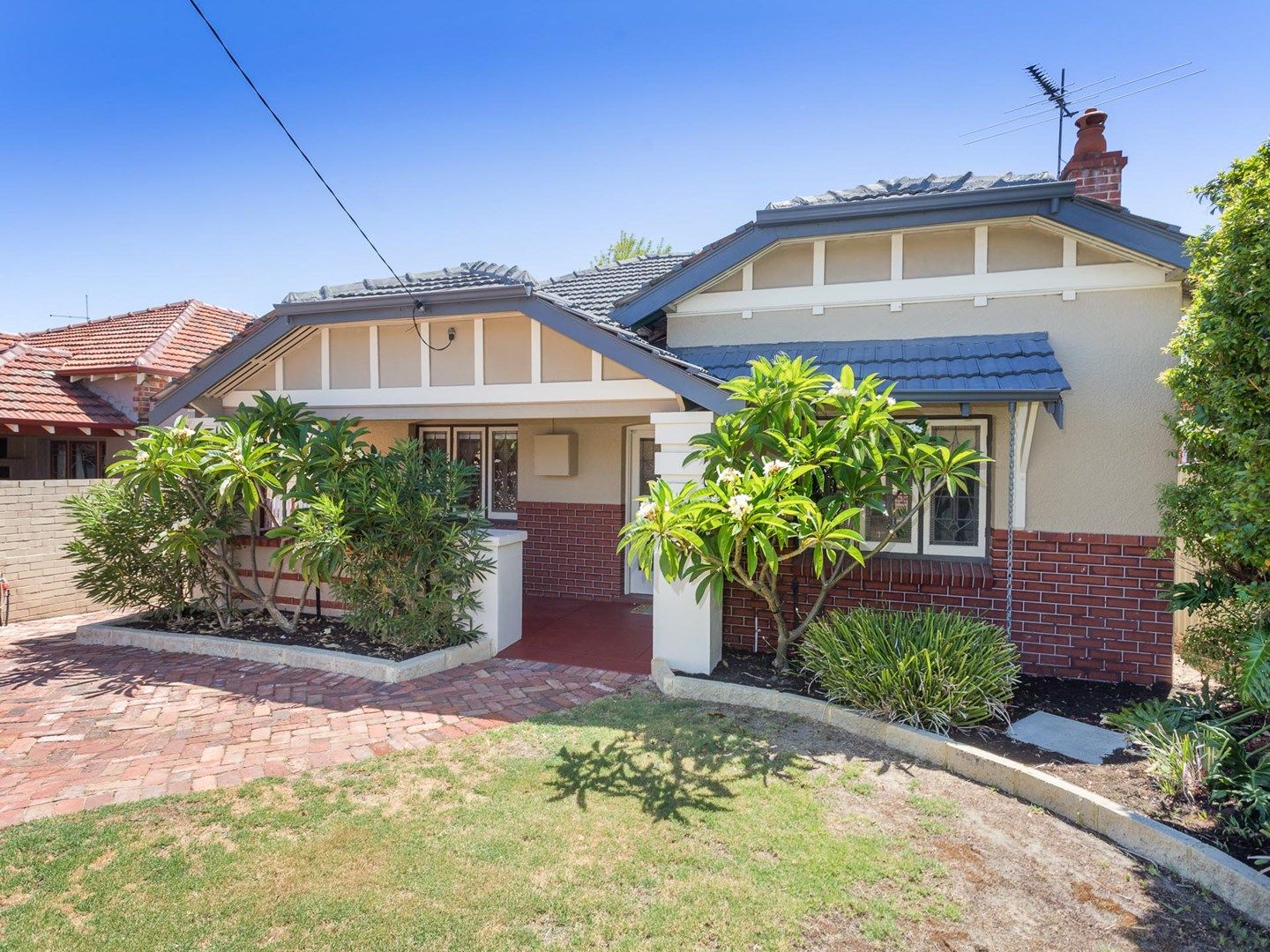 133 London Street, Mount Hawthorn WA 6016, Image 0