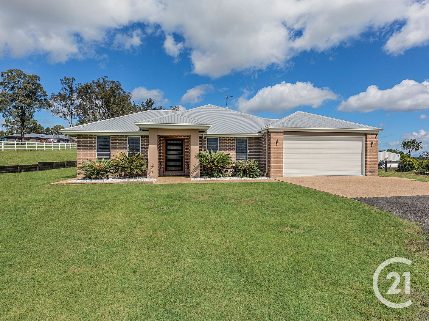 10 Malabar Drive, Forest Hill QLD 4342