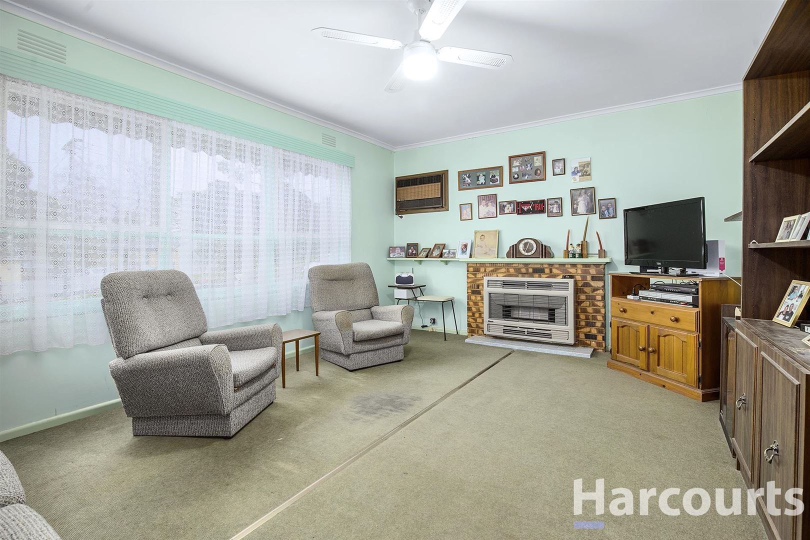 19 Weyburn Road, Boronia VIC 3155, Image 2