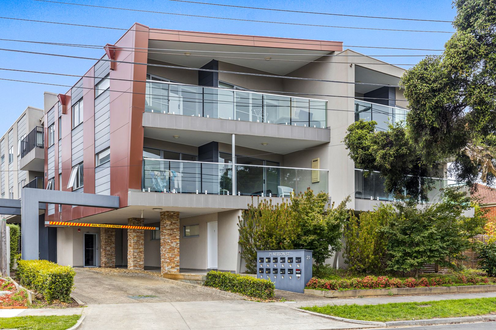 2 bedrooms Apartment / Unit / Flat in 2/21 Nelson Street RINGWOOD VIC, 3134