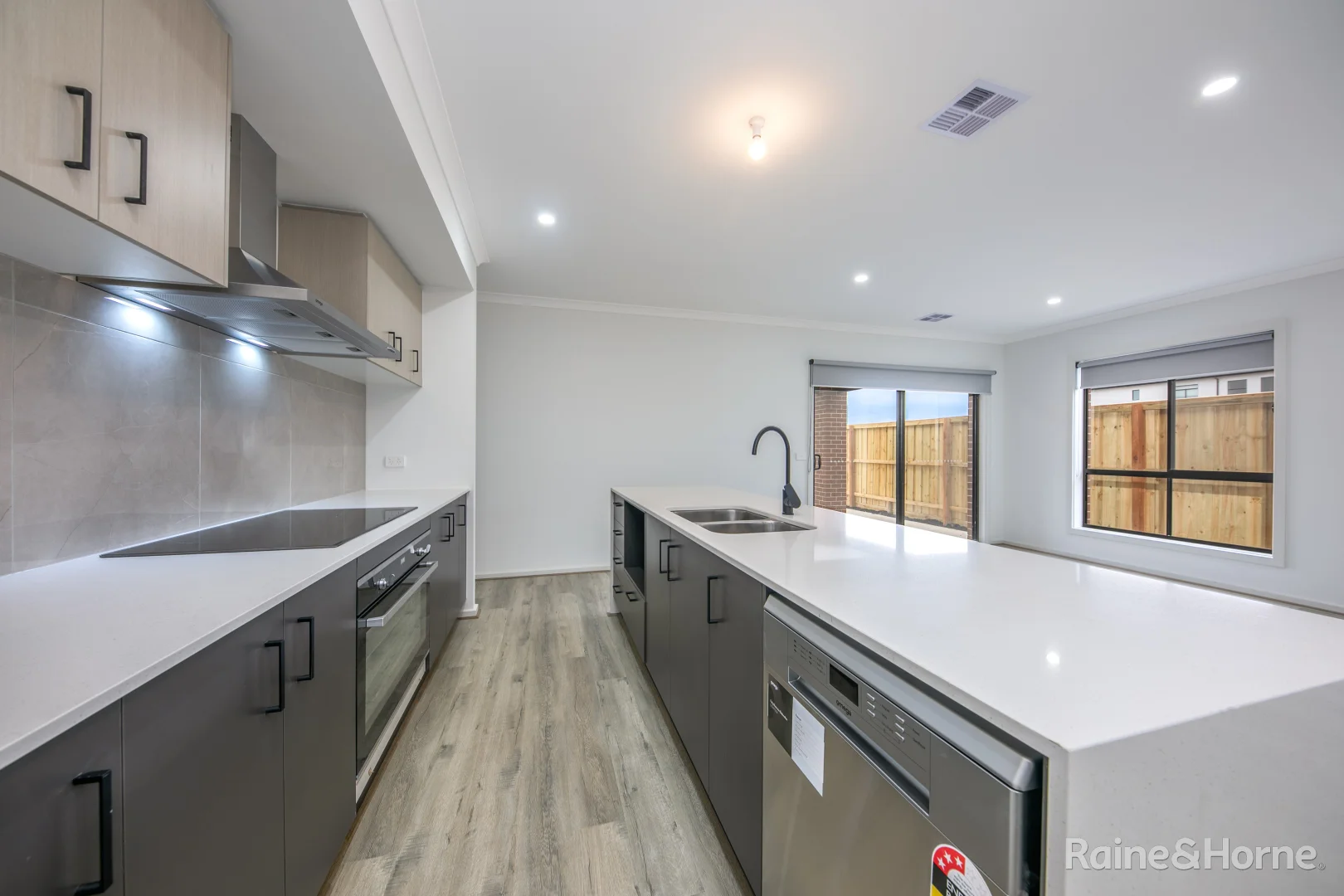 Additional image 3 of 14 Eutaxia Street, Sunbury VIC 3429