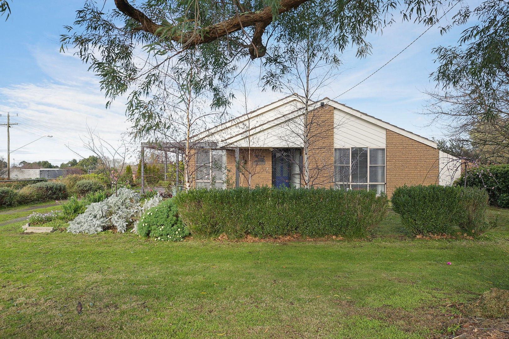 1 Rix Avenue, Cobden VIC 3266, Image 0