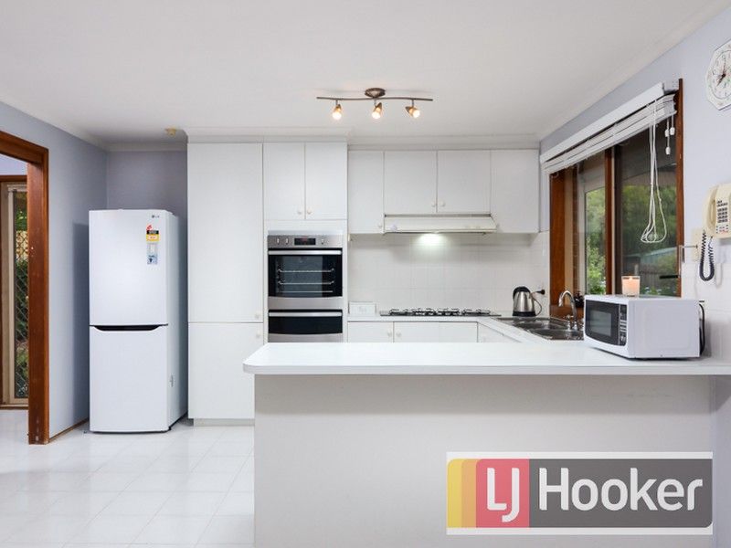 22 Howitt Court, Berwick VIC 3806, Image 1