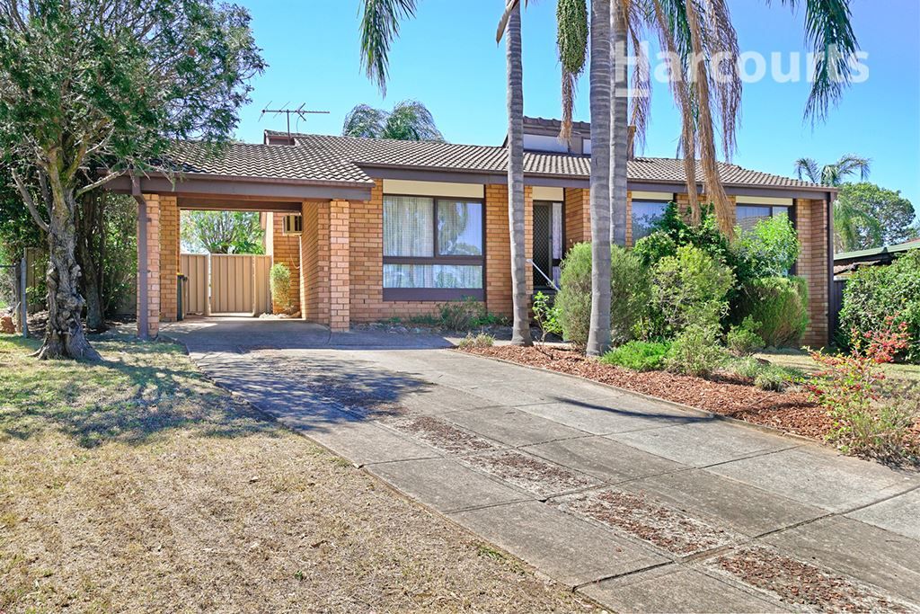 4 Balook Crescent, Bradbury NSW 2560, Image 0