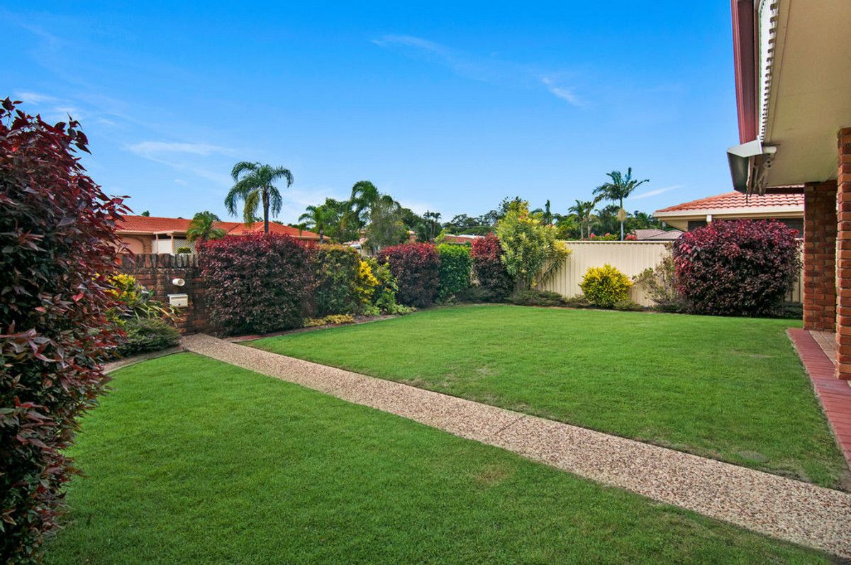 4 Carnegie Court, Coombabah QLD 4216, Image 0