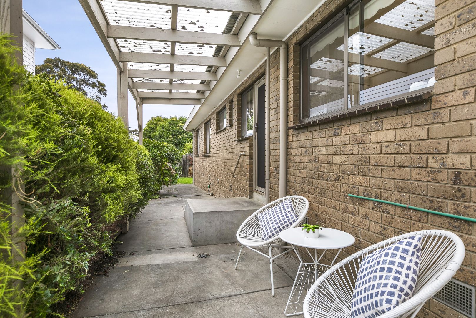 27 Barcelona Avenue, Keilor VIC 3036, Image 2