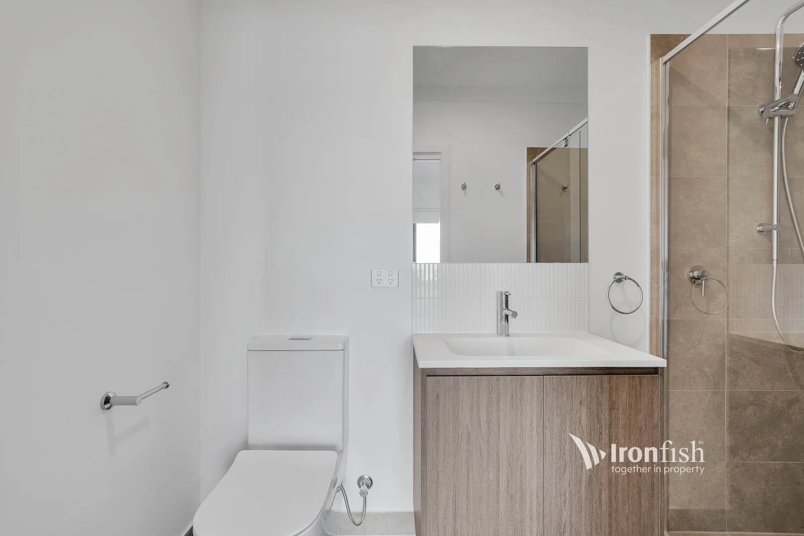 Additional image 5 of 164 Central Parkway, Cranbourne West VIC 3977