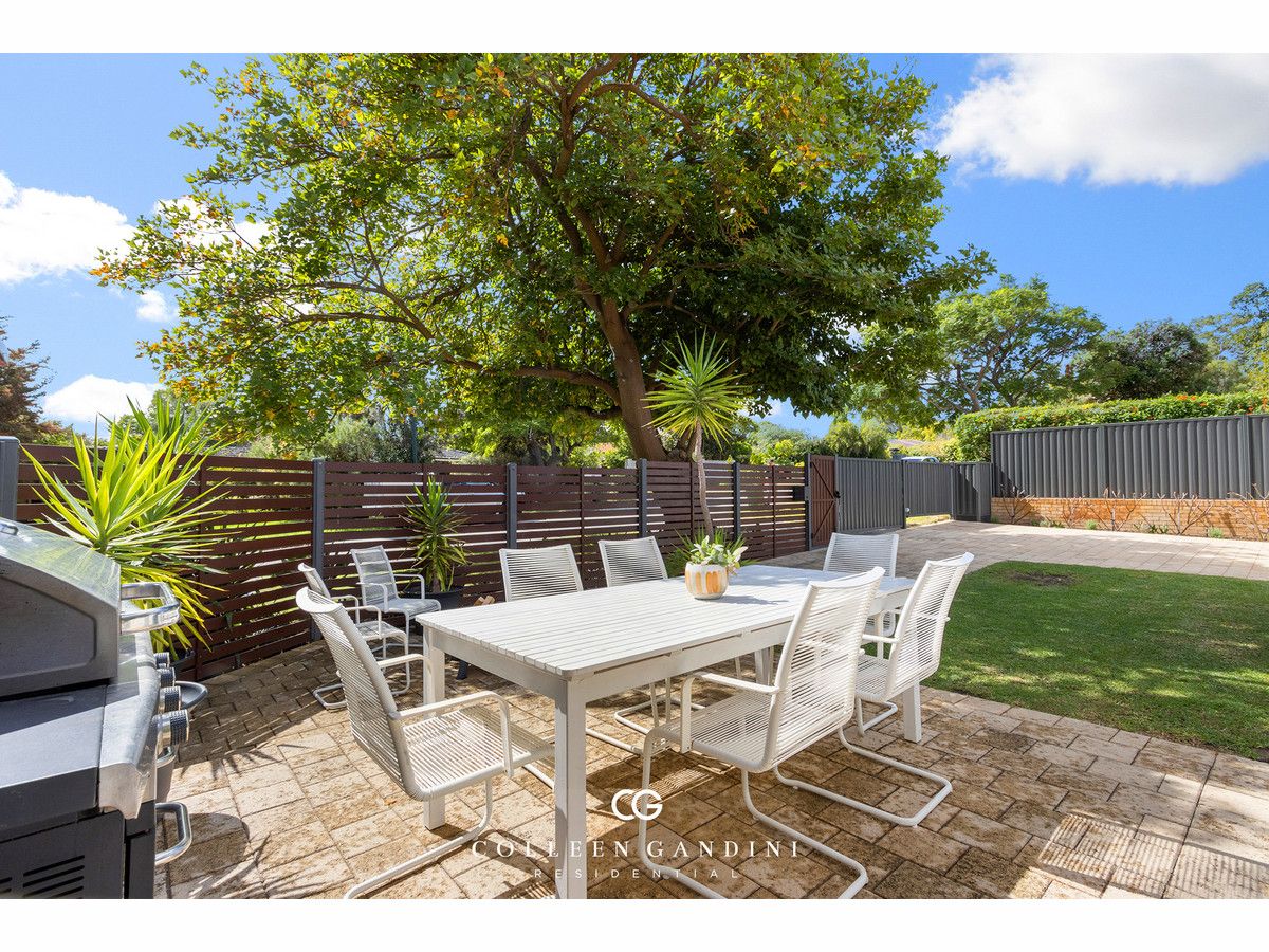 54 Hewitt Way, Booragoon WA 6154, Image 2