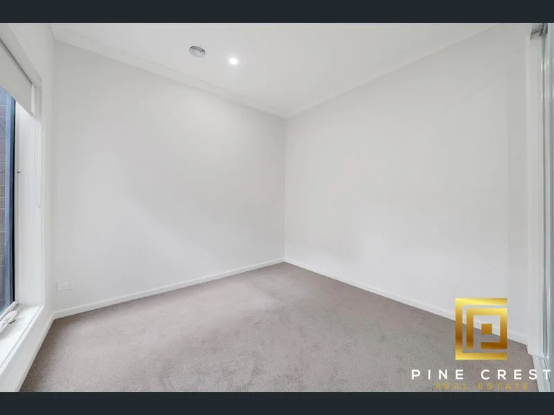 Additional image 11 of 14 Polmont Ave, Thornhill Park VIC 3335