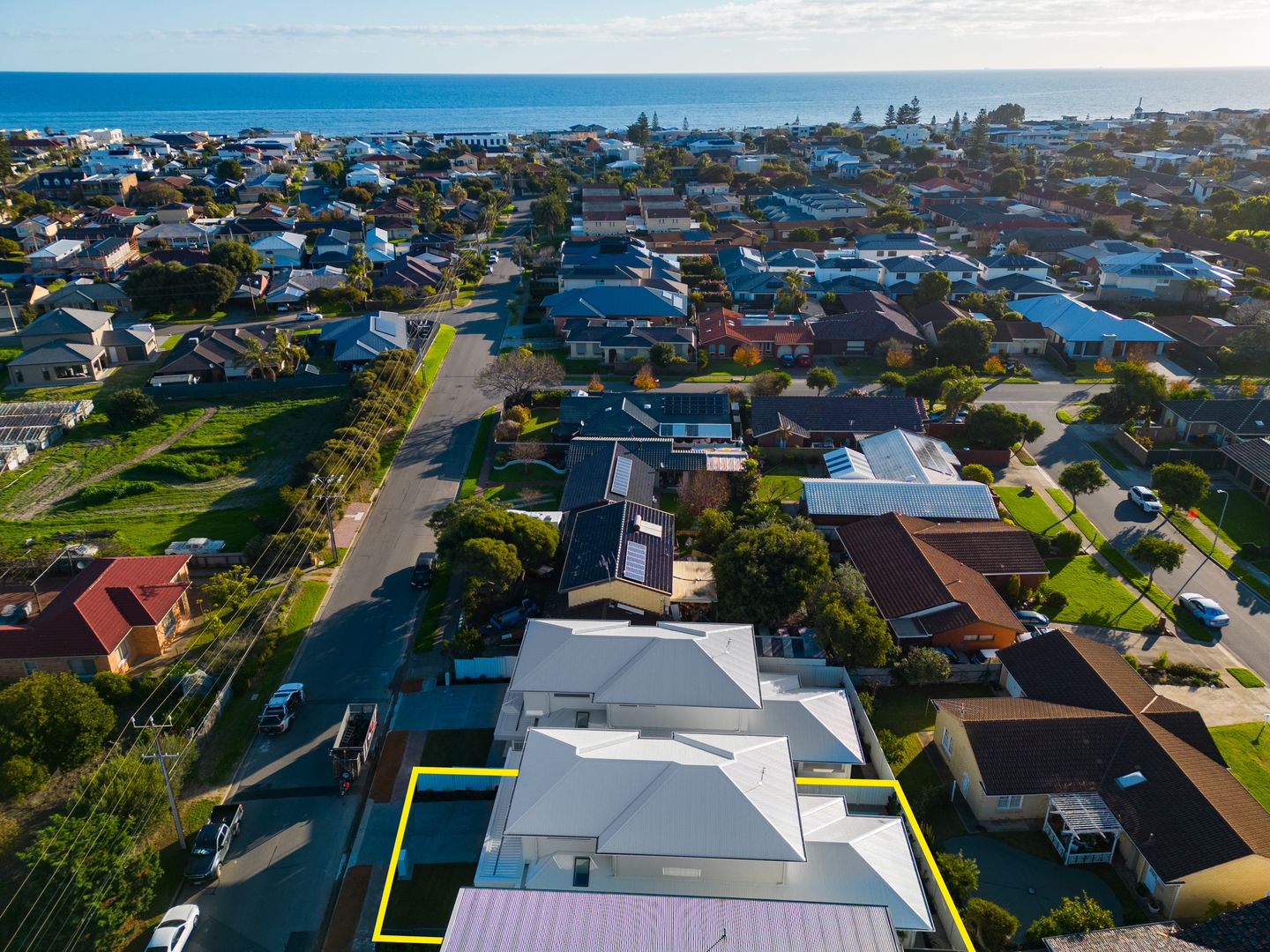 16 Simcock Street, West Beach SA 5024, Image 2