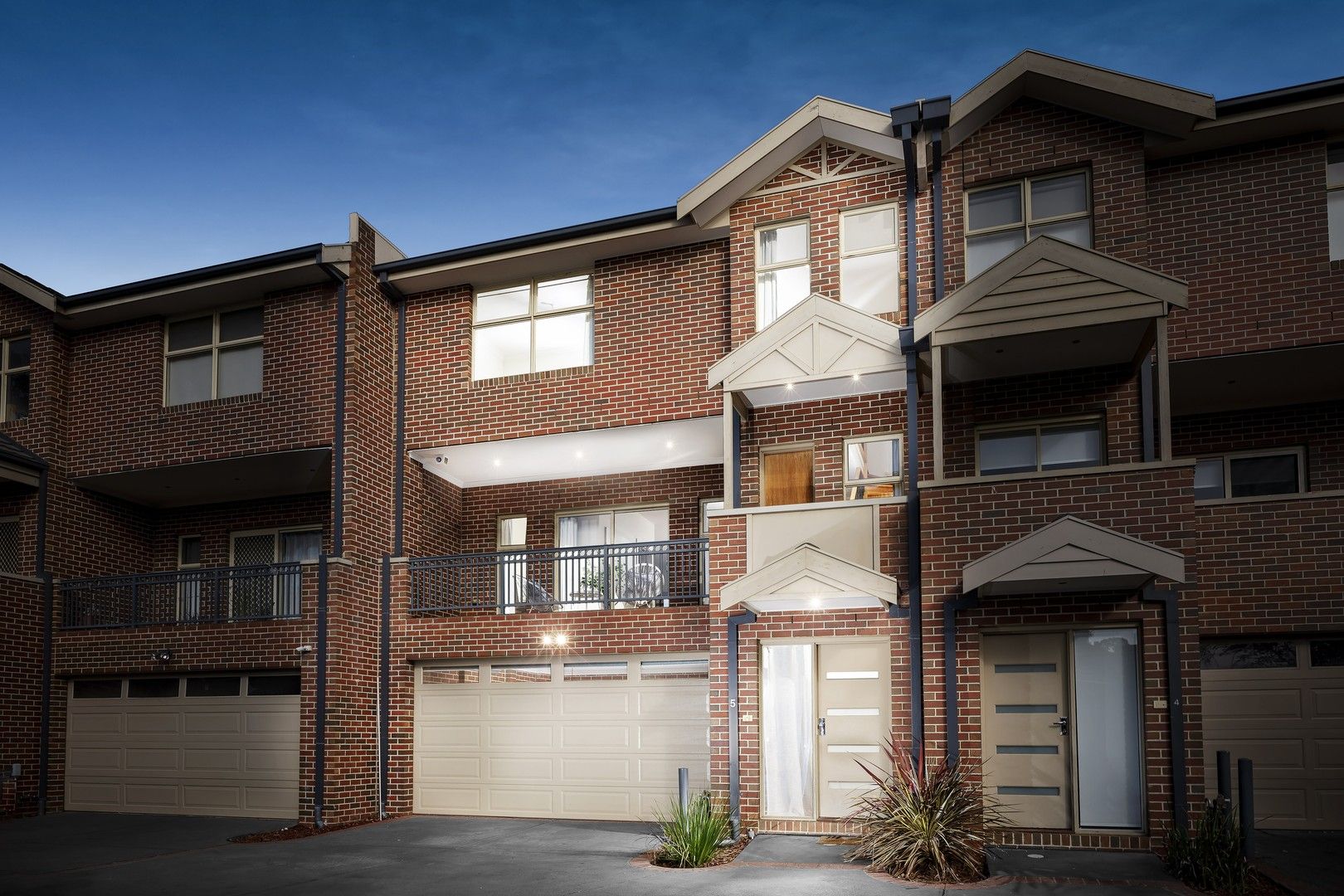 5/6 Di Palma Place, Bundoora VIC 3083, Image 0