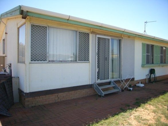 33 Church Street, Dongara WA 6525, Image 2