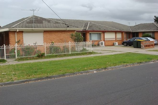 Picture of 3/40 East Esplanade, ST ALBANS VIC 3021
