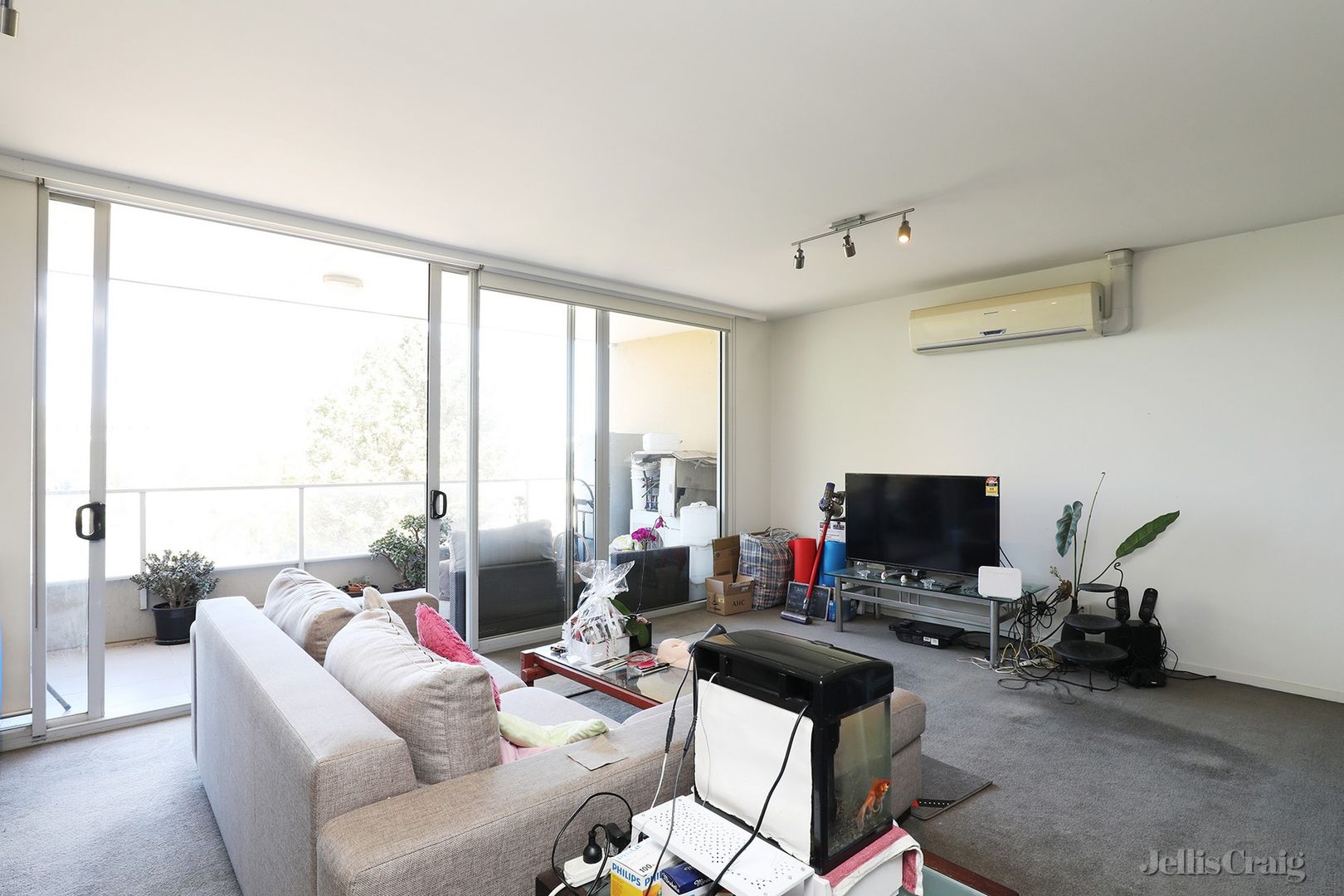 23/2 Saltriver Place, Footscray VIC 3011, Image 2