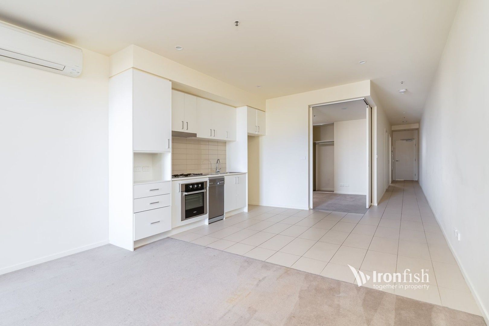 2 bedrooms Apartment / Unit / Flat in 228/80 Cheltenham Road DANDENONG VIC, 3175