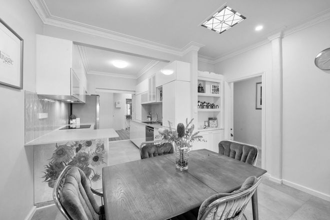 Picture of 307B Scarborough Beach Road, WOODLANDS WA 6018