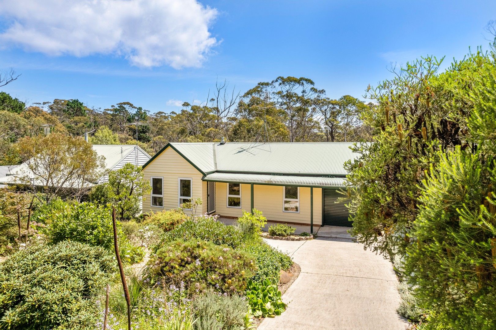 18 Blue Gum Ave, Medlow Bath NSW 2780, Image 0