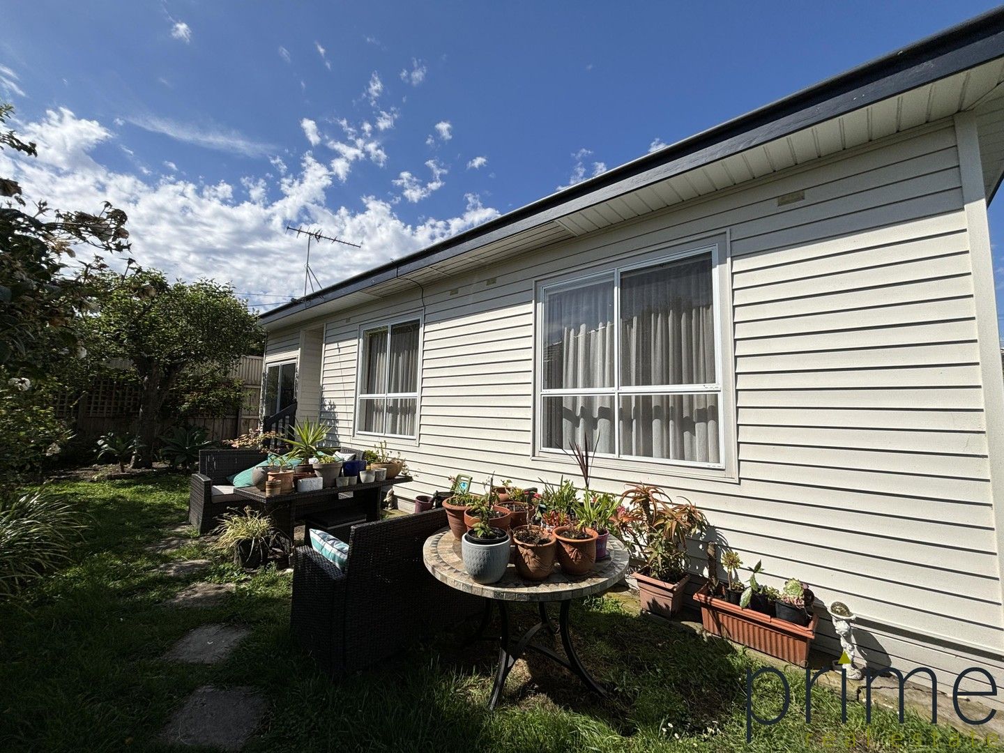 2 bedrooms Apartment / Unit / Flat in 15 (Rear) Montgomery Avenue HAMLYN HEIGHTS VIC, 3215
