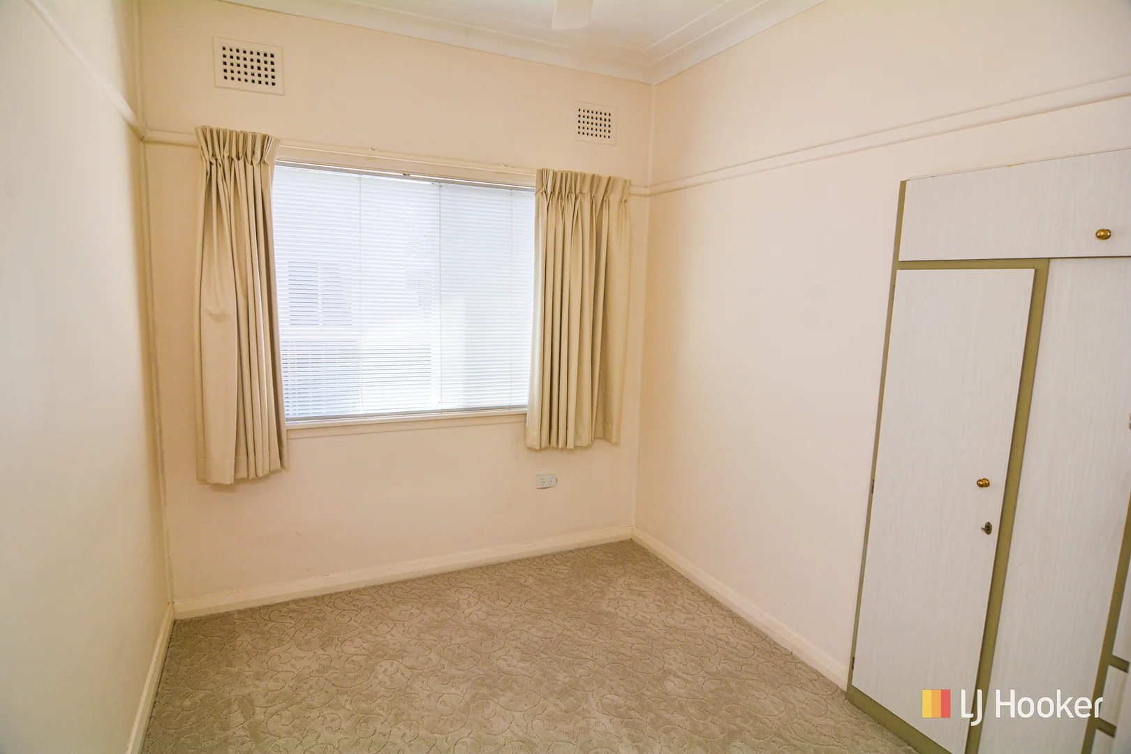 Additional image 6 of 26 Amiens Street, Lithgow NSW 2790