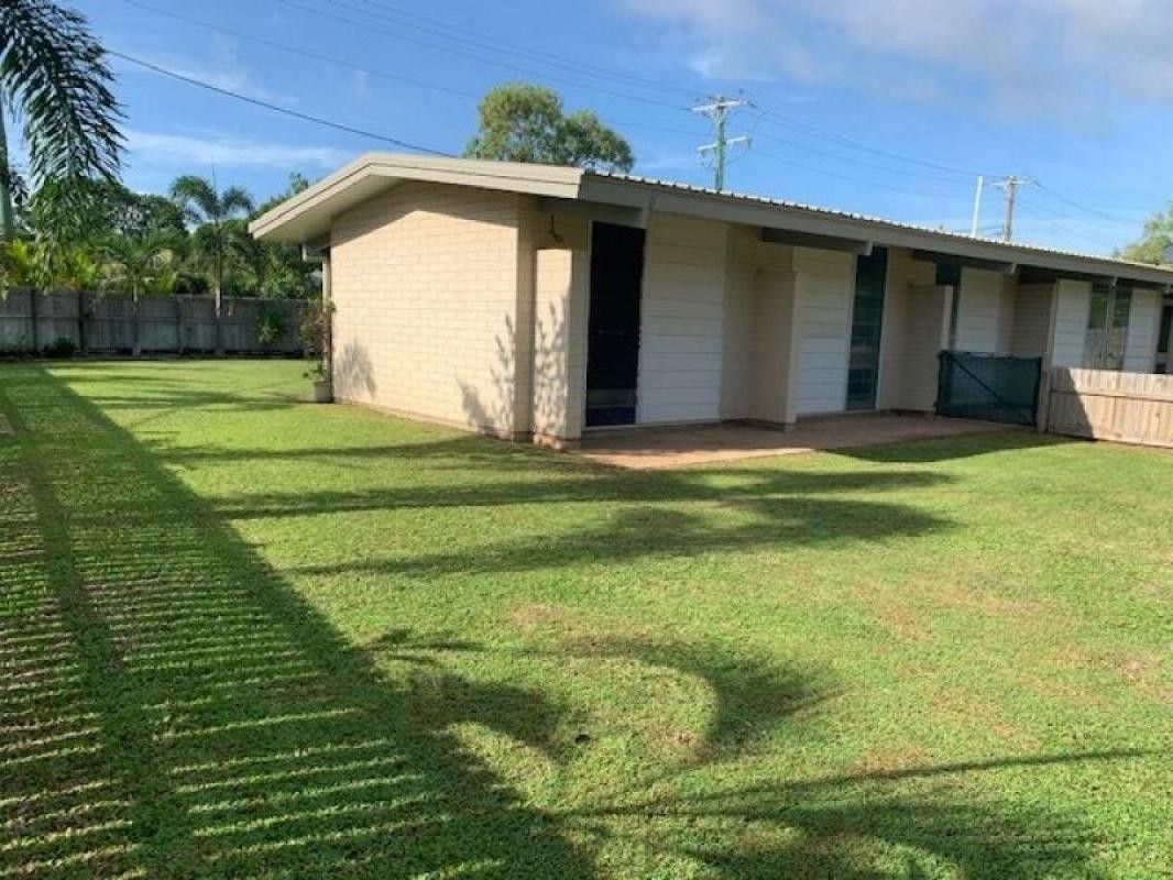 2 Taree Court, Rocky Point QLD 4874 Domain