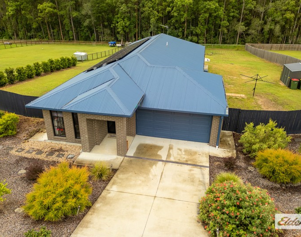 17 Twin Oaks Court, Woodford QLD 4514