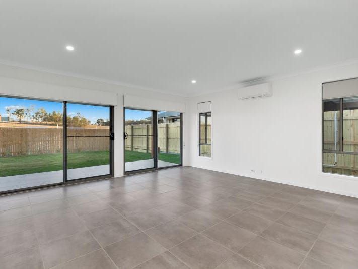 33 Boyland Way, Ripley QLD 4306 House For Rent 550 Domain