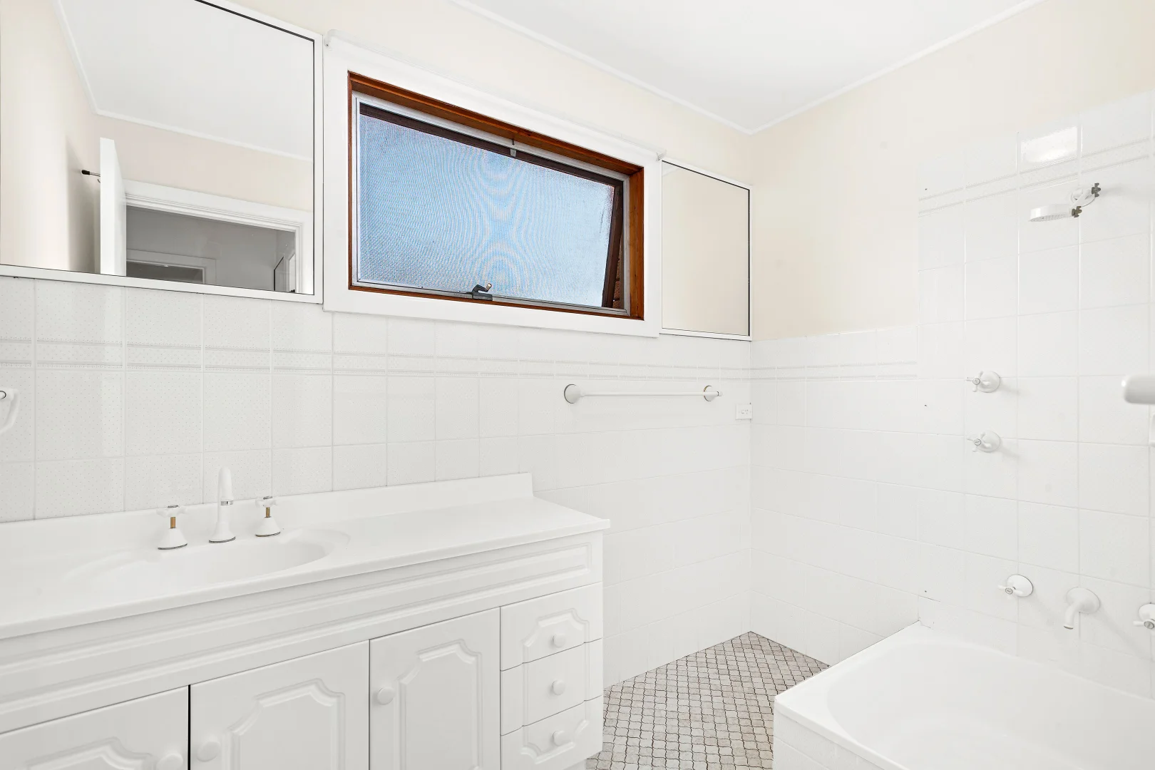 Additional image 3 of 31 Cypress Avenue, Figtree NSW 2525