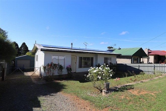 Picture of 5 Coorabel Avenue, BATLOW NSW 2730