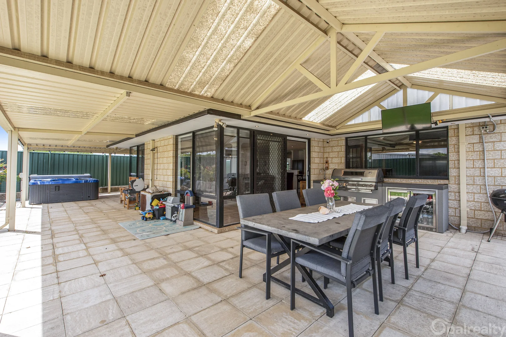 Additional image 29 of 23 Pastrana Crescent, Port Kennedy WA 6172