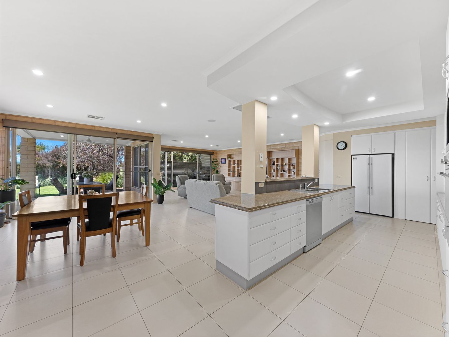 12 Cypress Drive, Mulwala NSW 2647 Domain