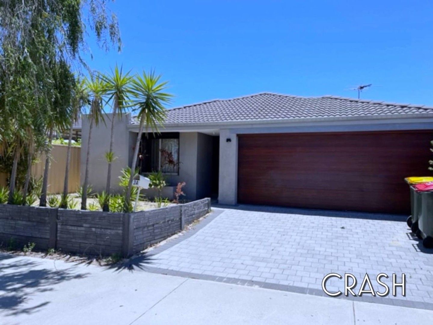 3 bedrooms House in 3A Brecknock Way GIRRAWHEEN WA, 6064