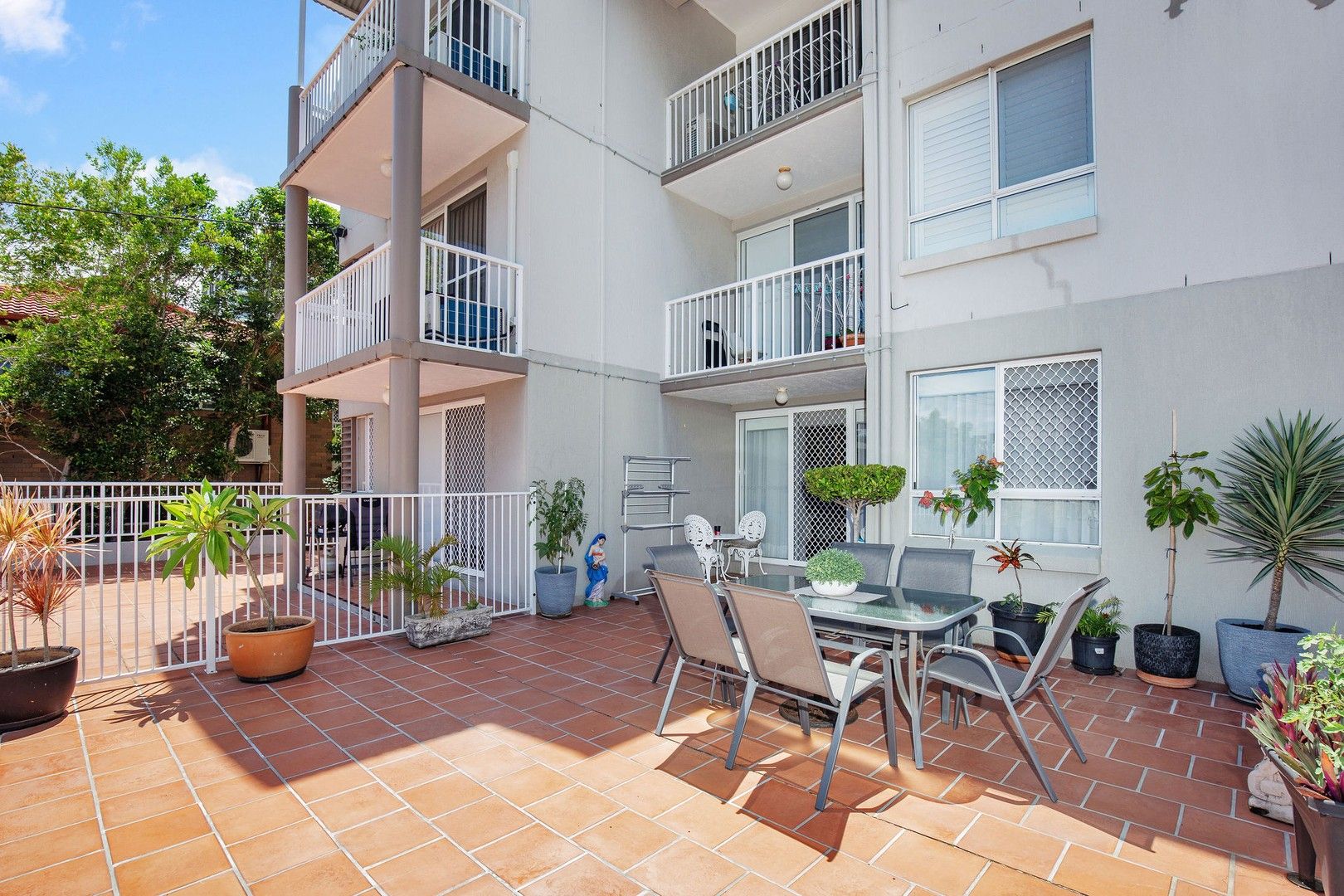 1/7-9 Illawong Street, Chevron Island QLD 4217, Image 0