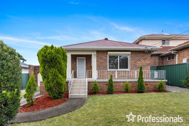 Picture of 31 Broadarrow Road, NARWEE NSW 2209