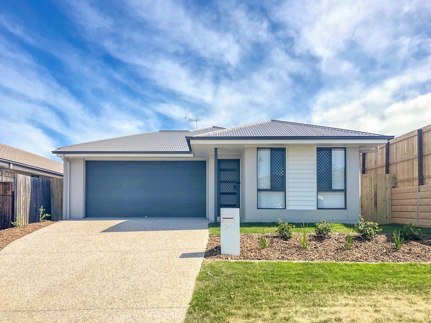 4 bedrooms House in 34 Rosemary Street DEEBING HEIGHTS QLD, 4306