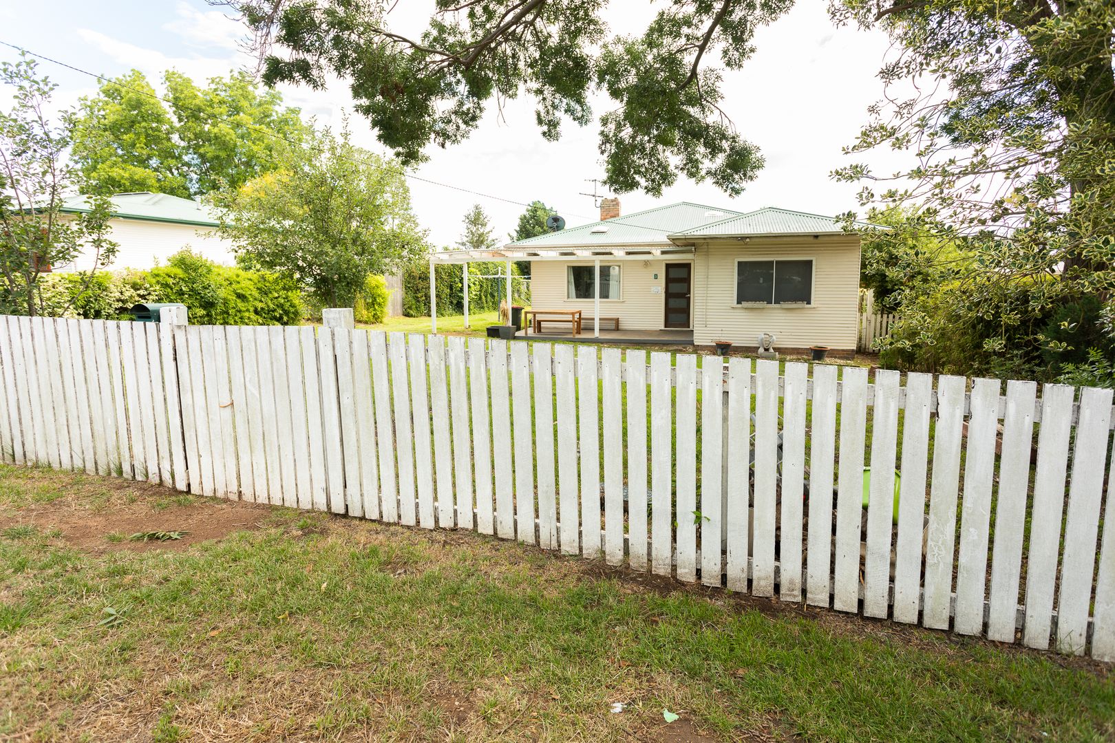 5 Donnelly Street, Armidale NSW 2350, Image 2