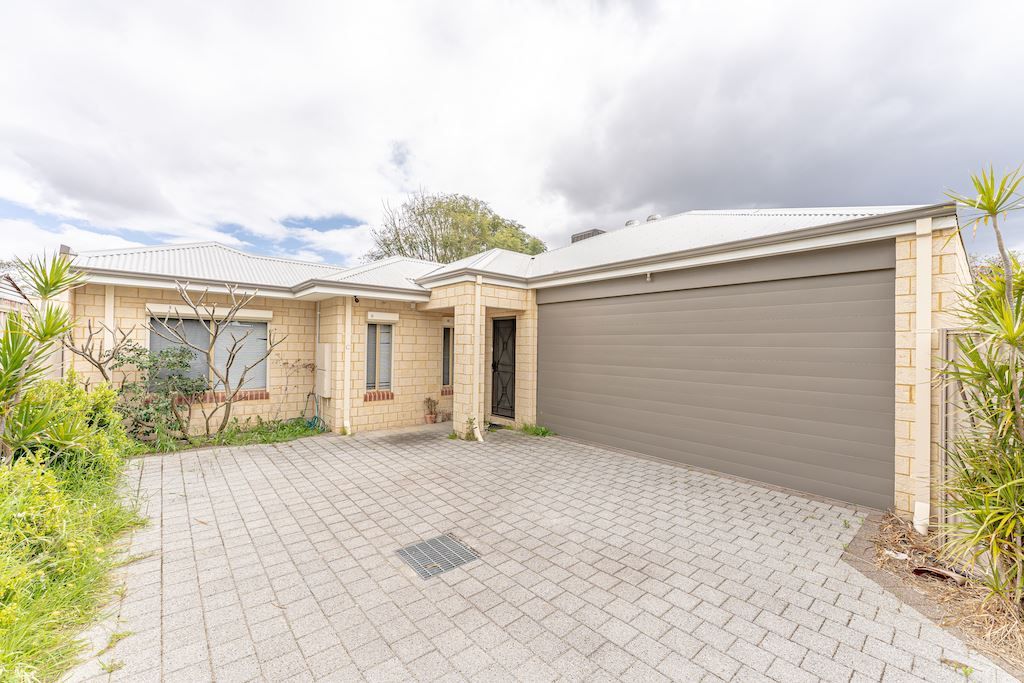 3 bedrooms Villa in C/23 Ward Crescent KELMSCOTT WA, 6111