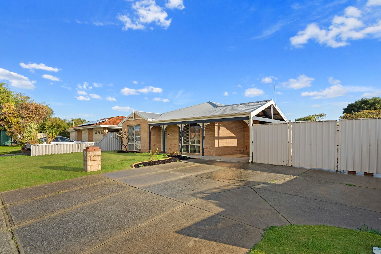 72 Discovery Crescent, Port Kennedy WA 6172, Image 2