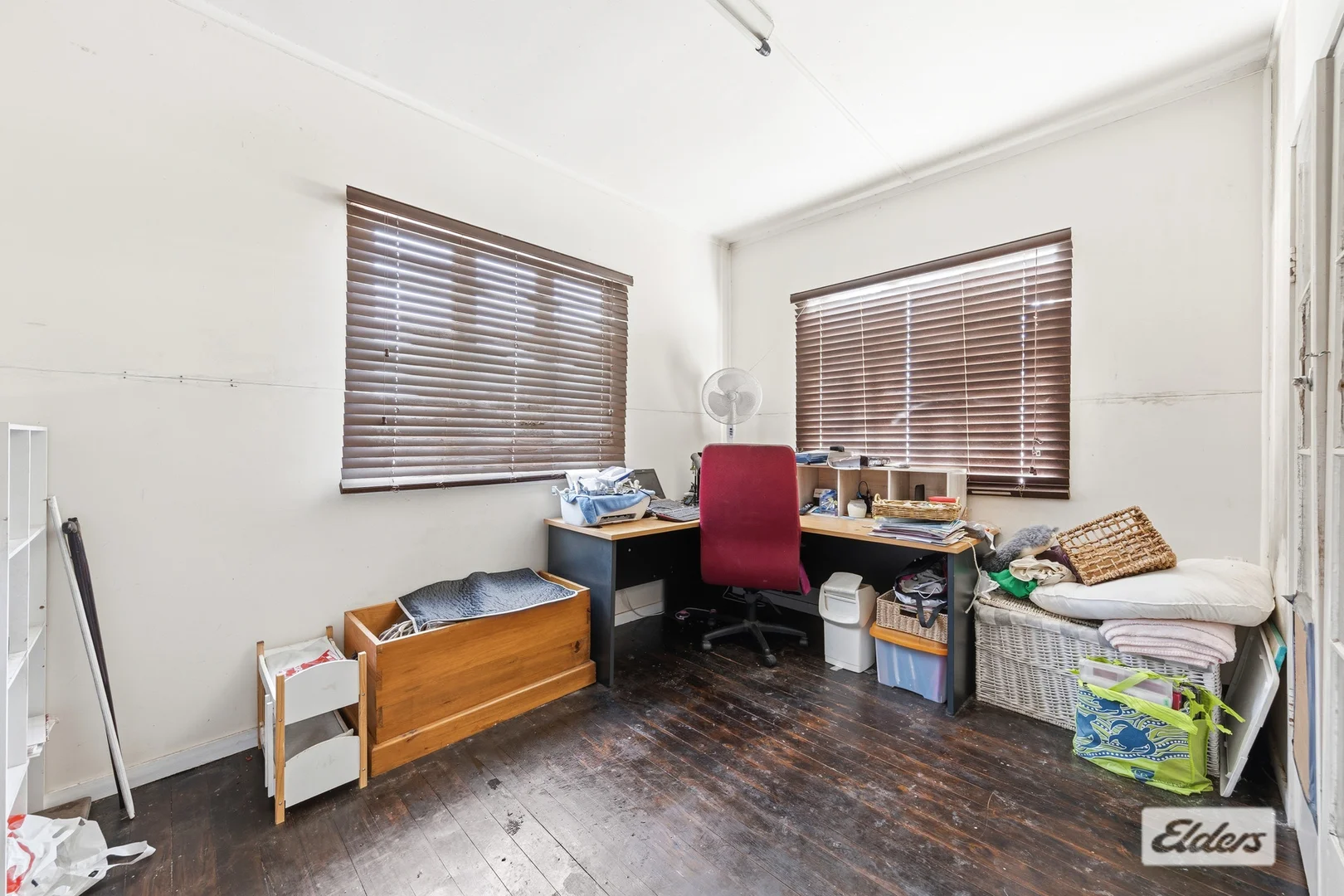 Image 10