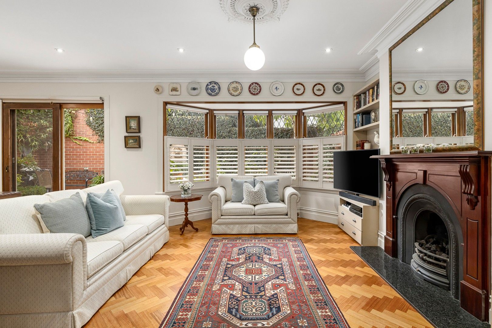 2/211 Highfield Road, Camberwell VIC 3124, Image 1