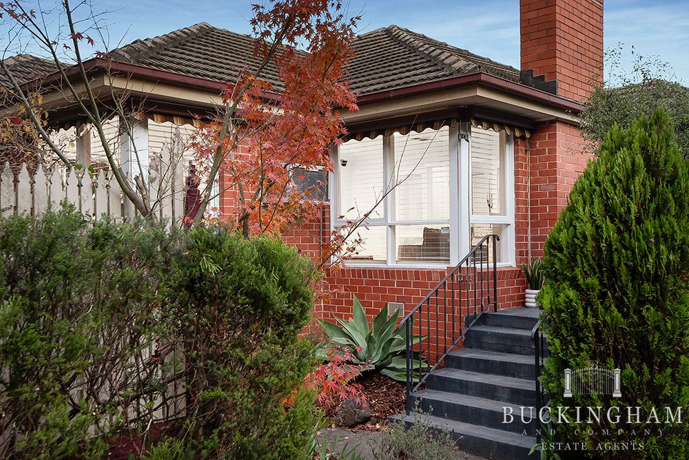 132 St Helena Road, Briar Hill VIC 3088, Image 2