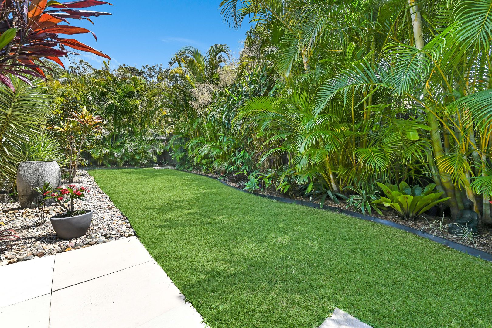 37 Maddens Crescent, Peregian Springs QLD 4573, Image 2