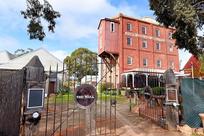 Picture of 10 Henrietta Street, YORK WA 6302