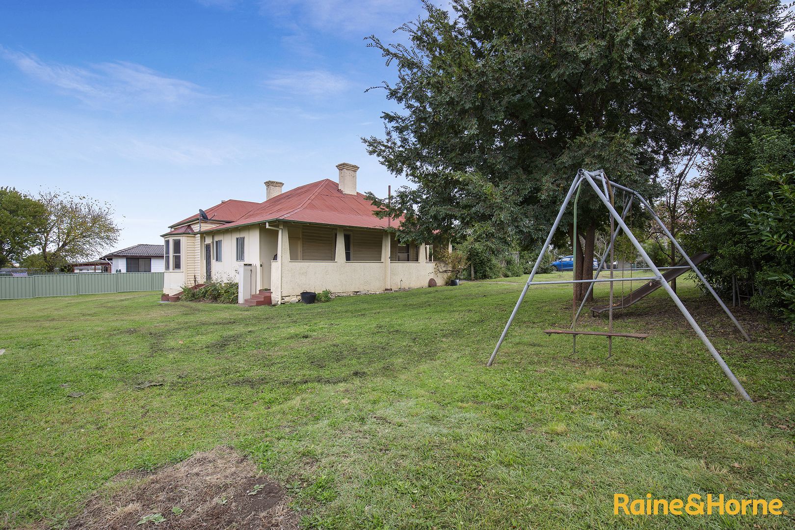 11 Scott Street, Glen Innes NSW 2370, Image 2