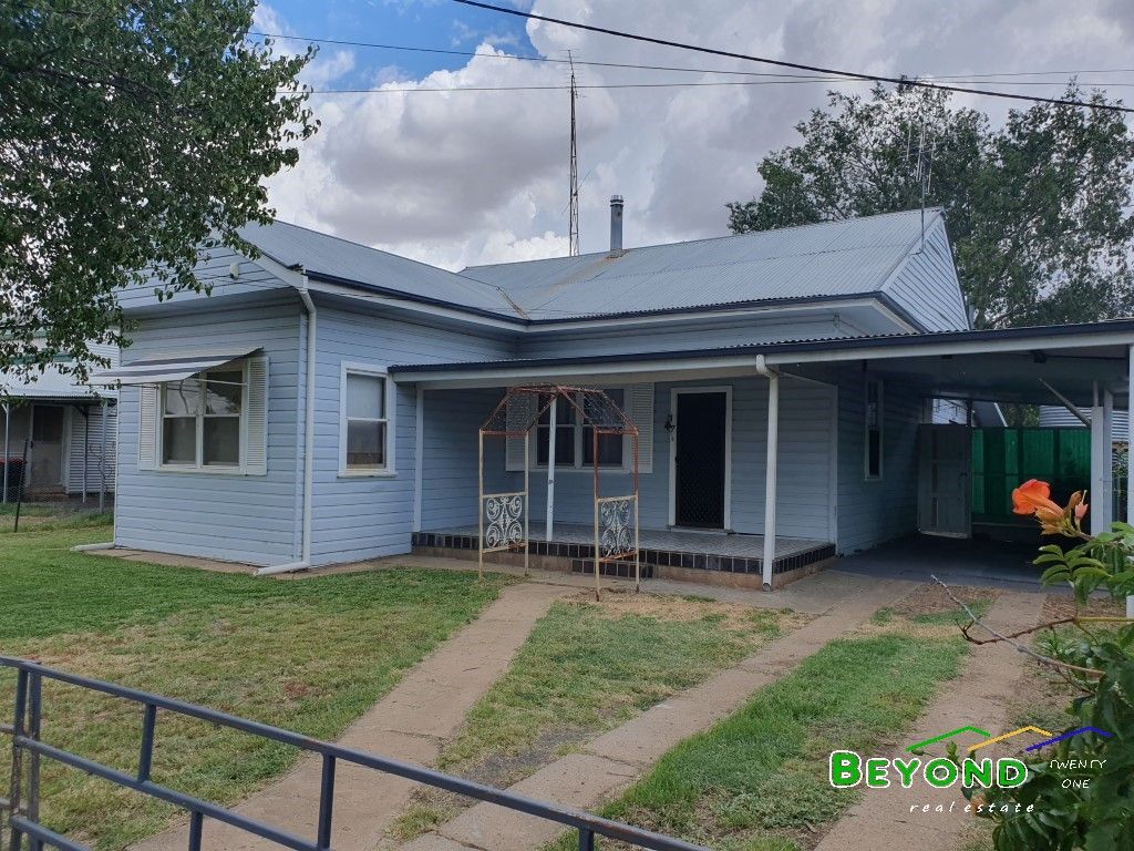 7 Maule Street, Coonamble NSW 2829 Domain