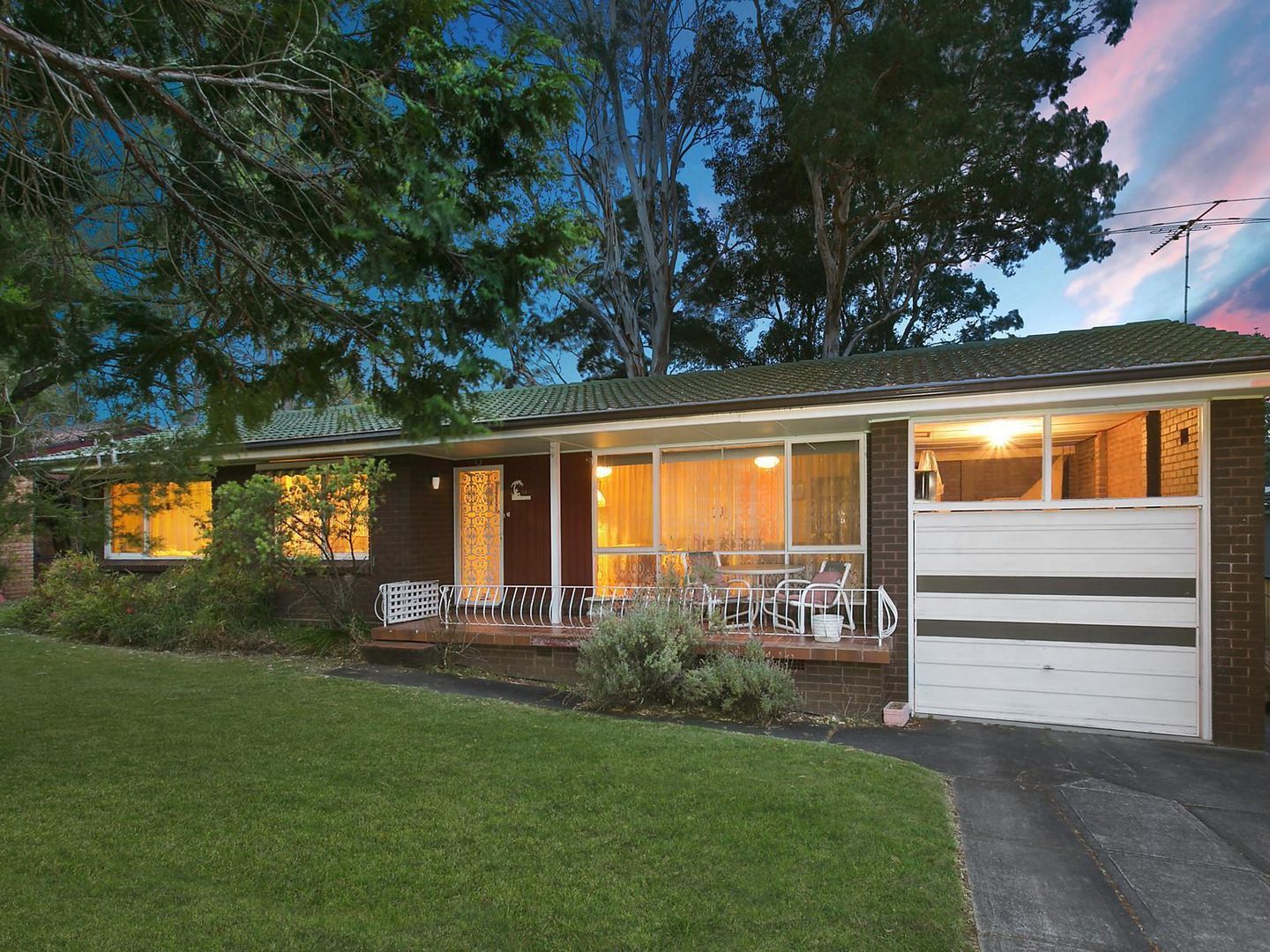 34 Geraldine Avenue, Baulkham Hills Property History & Address