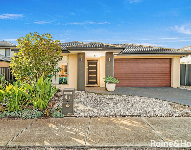 43 Lamington Drive, Tarneit VIC 3029