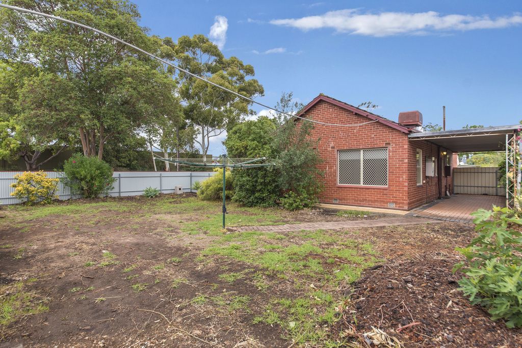 10 Aldershot Street, Clarence Gardens SA 5039, Image 2