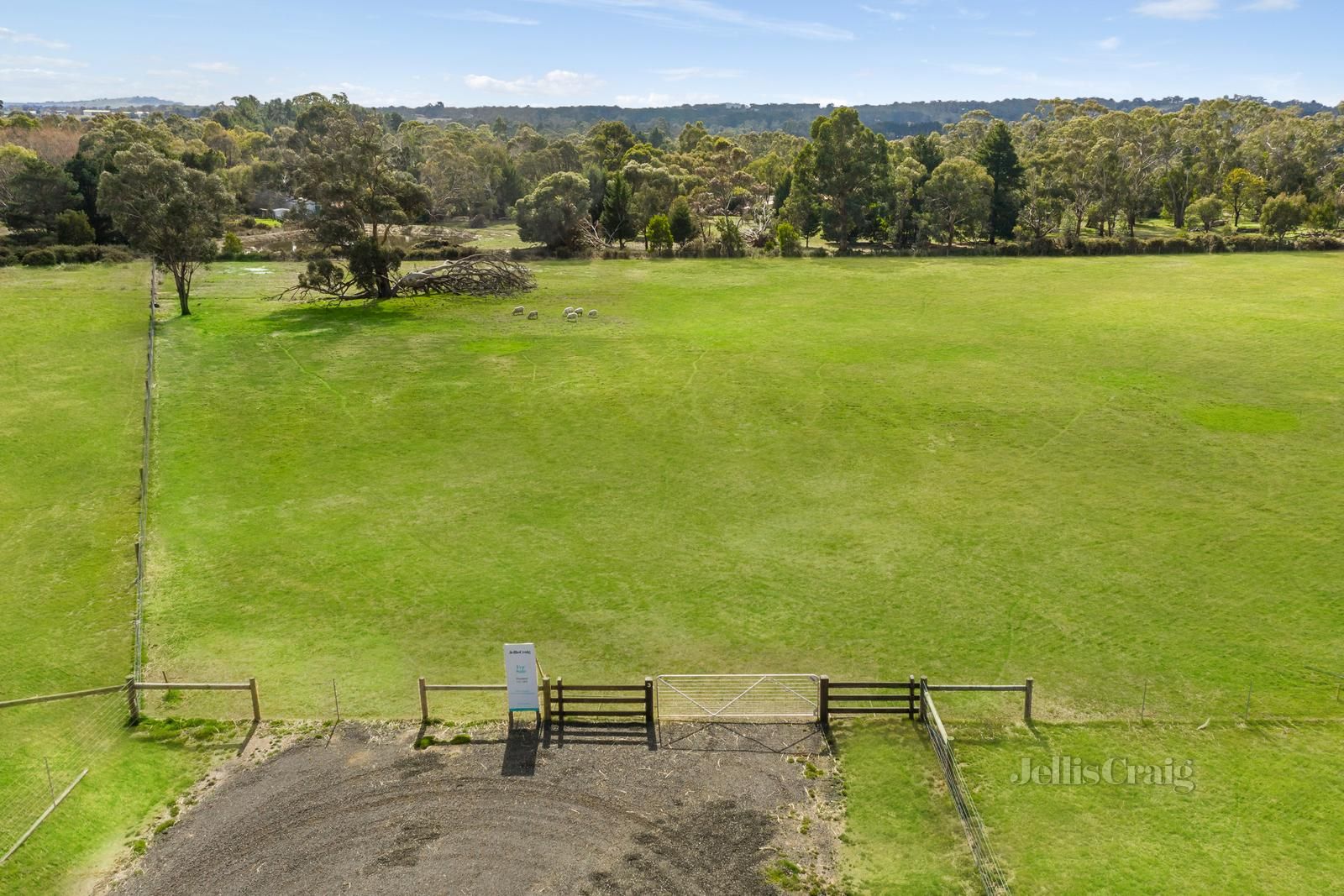 Lot 3/12 Trio Place, Kyneton VIC 3444, Image 2