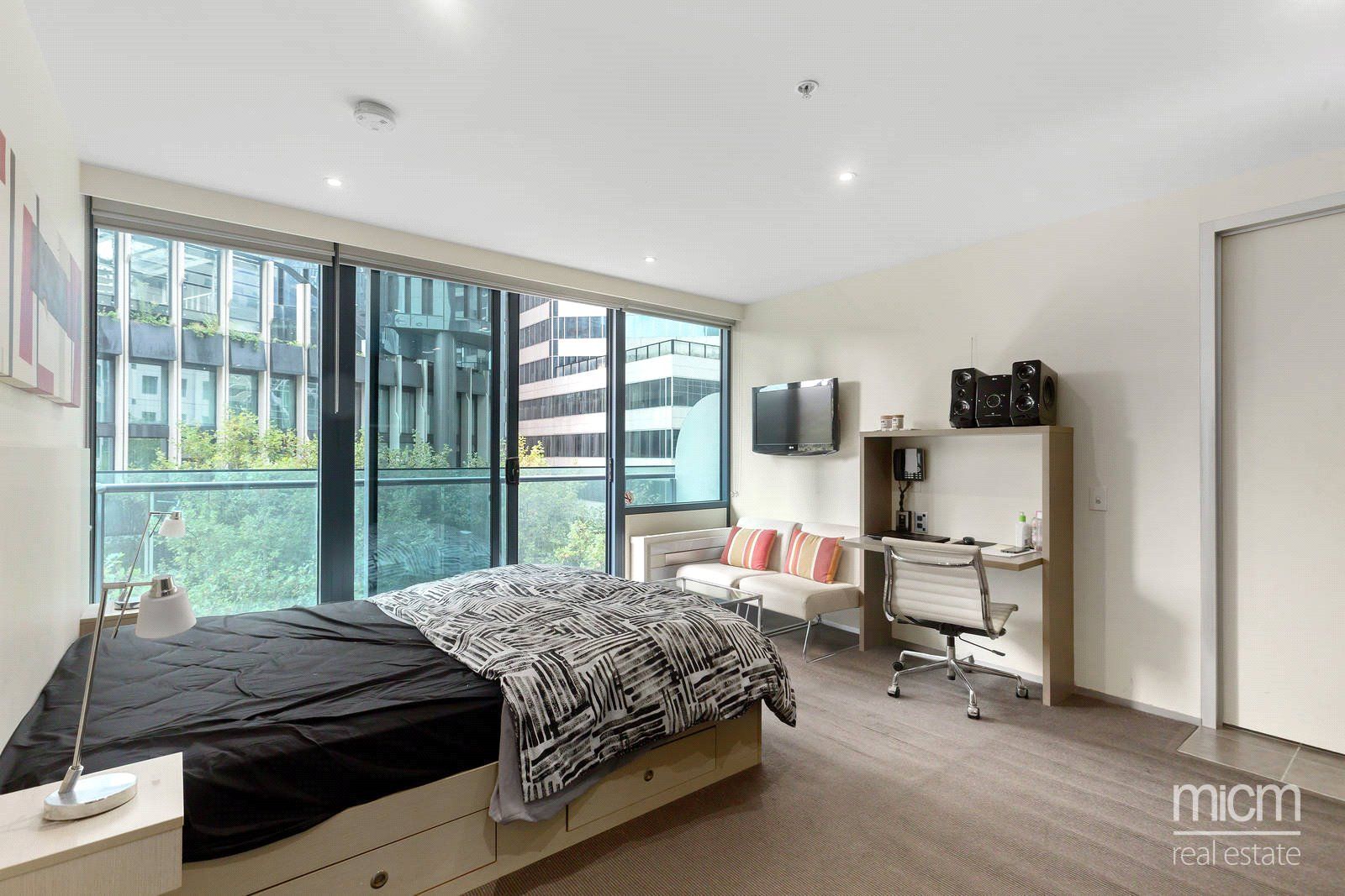 407/181 ABeckett Street, Melbourne VIC 3000, Image 2