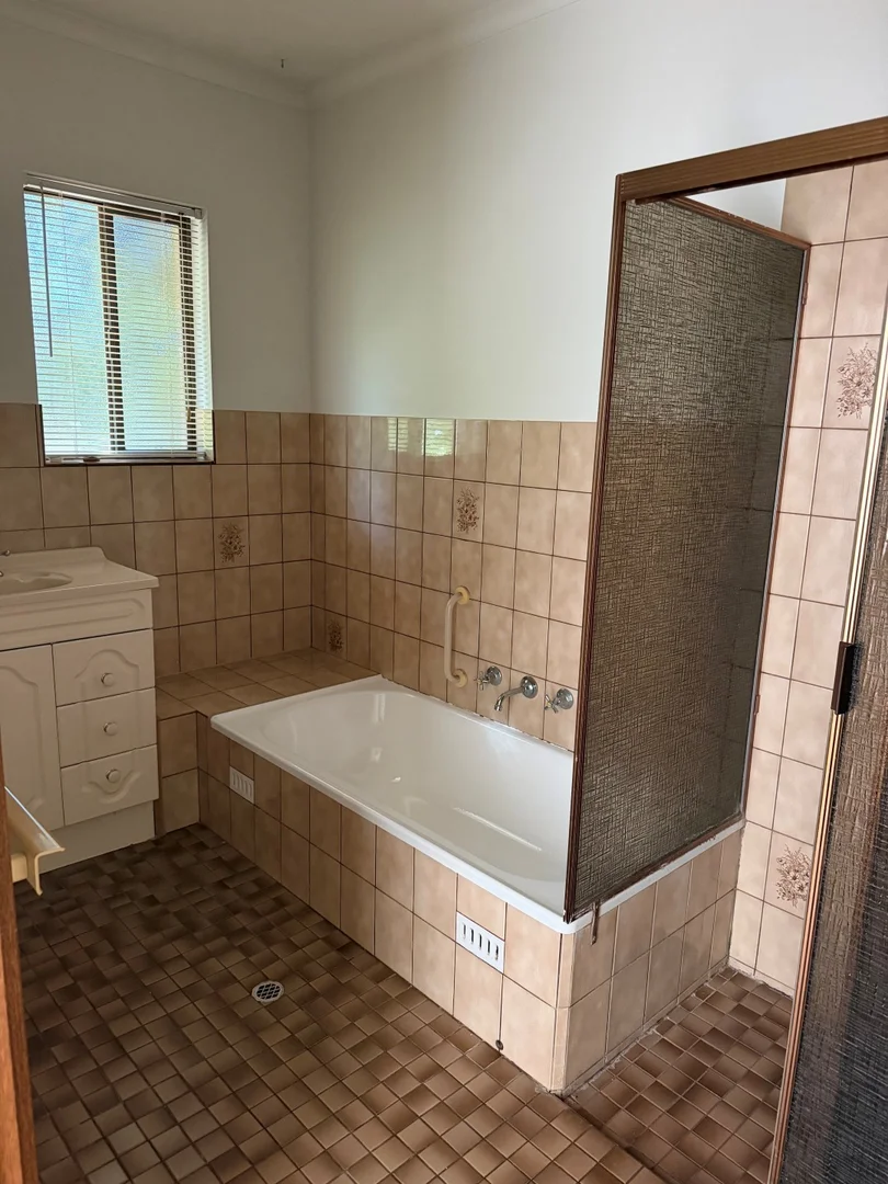 Additional image 7 of 1/10-12 Ellis Ave, Morphett Vale SA 5162